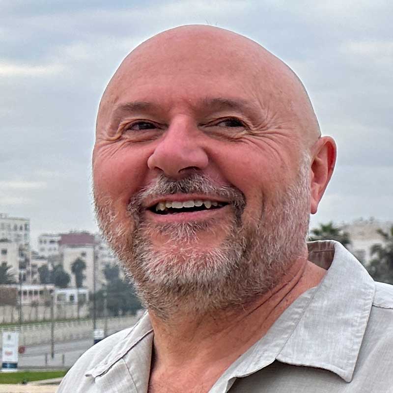 Read more about the article Michael Ruge: A Trailblazer in Business, Consulting, and Personal Development